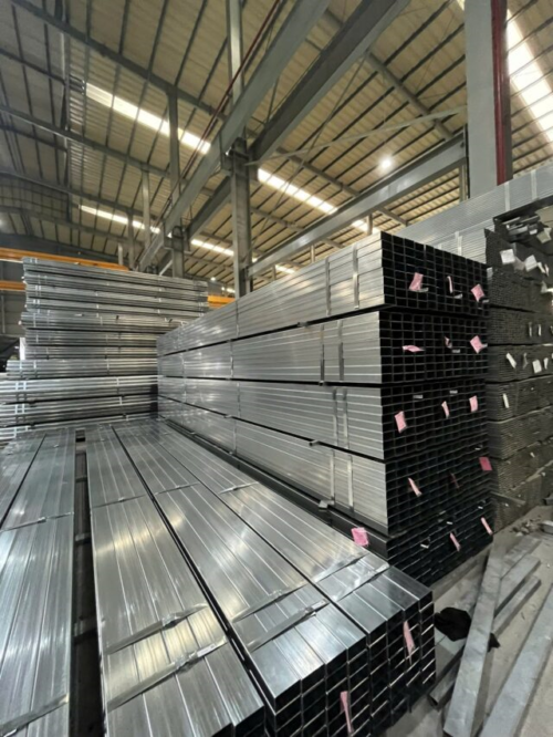 Sắt Hộp 25x50: Đáp ứng đa dạng nhu cầu sử dụng của khách hàng