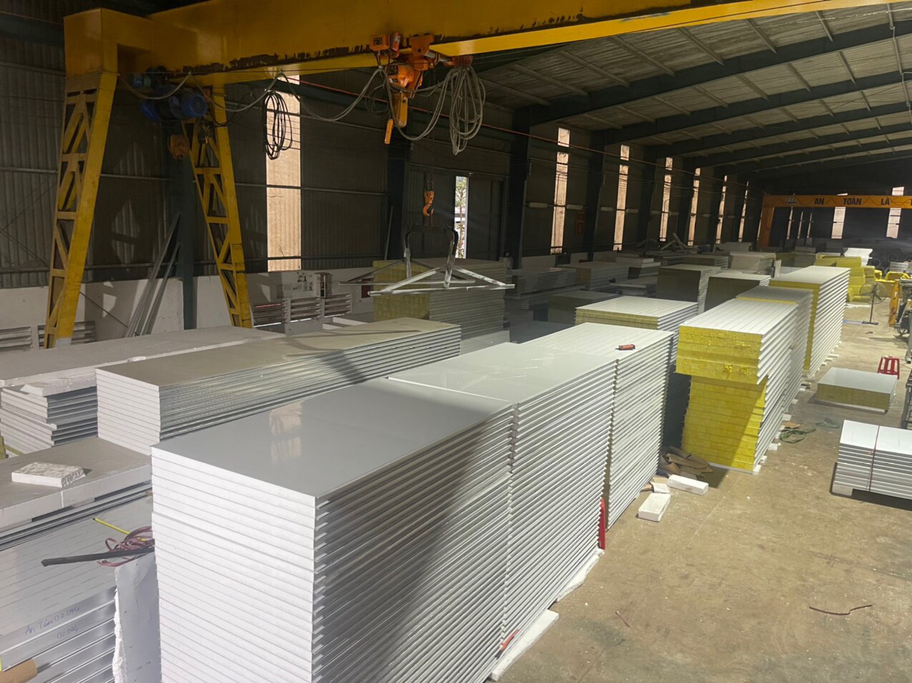 Những ưu điểm mà tấm Panel cách nhiệt PU mang lại