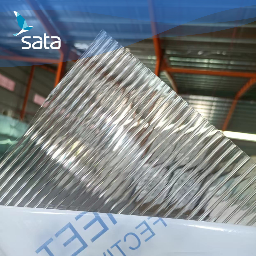 Tôn sáng phẳng Polycarbonate phẳng rỗng ruột