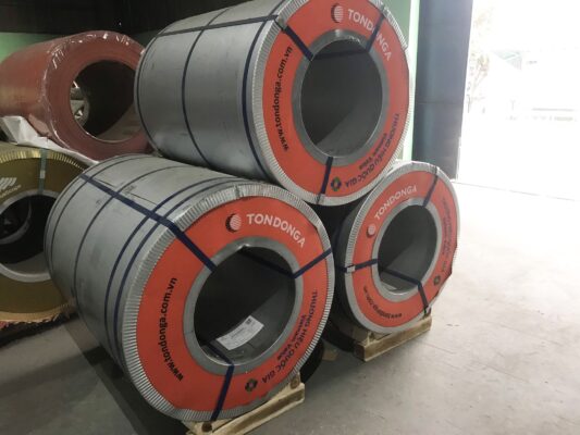 Tôn Đông Á Quận 4 thừa hưởng toàn bộ lợi thế về quy trình sản xuất khép kín, kiểm tra chất lượng nghiêm ngặt