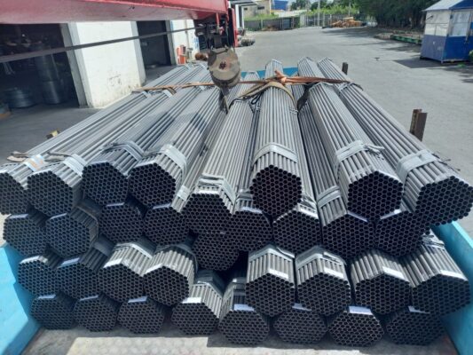Ống thép sản xuất theo tiêu chuẩn quốc tế