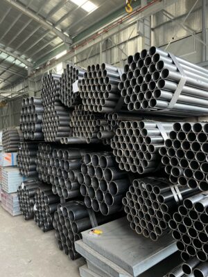 Bảo quản thép ở nơi khô ráo, thoáng mát, tránh tiếp xúc với môi trường ẩm ướt lâu ngày.