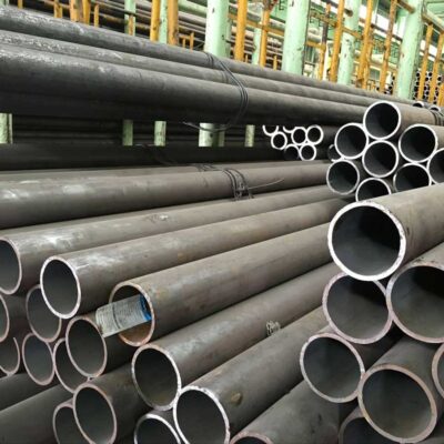 Thép ống hàn được sử dụng rộng rãi trong xây dựng, cơ khí, công nghiệp và dân dụng