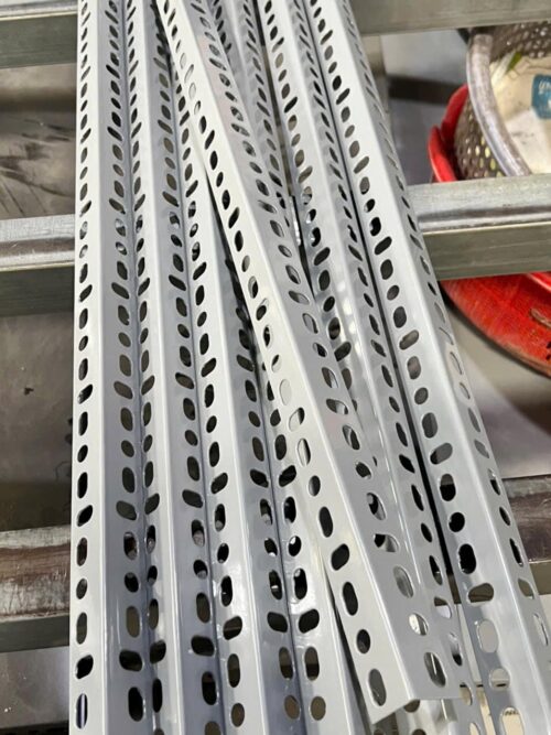 giá Sắt V lỗ