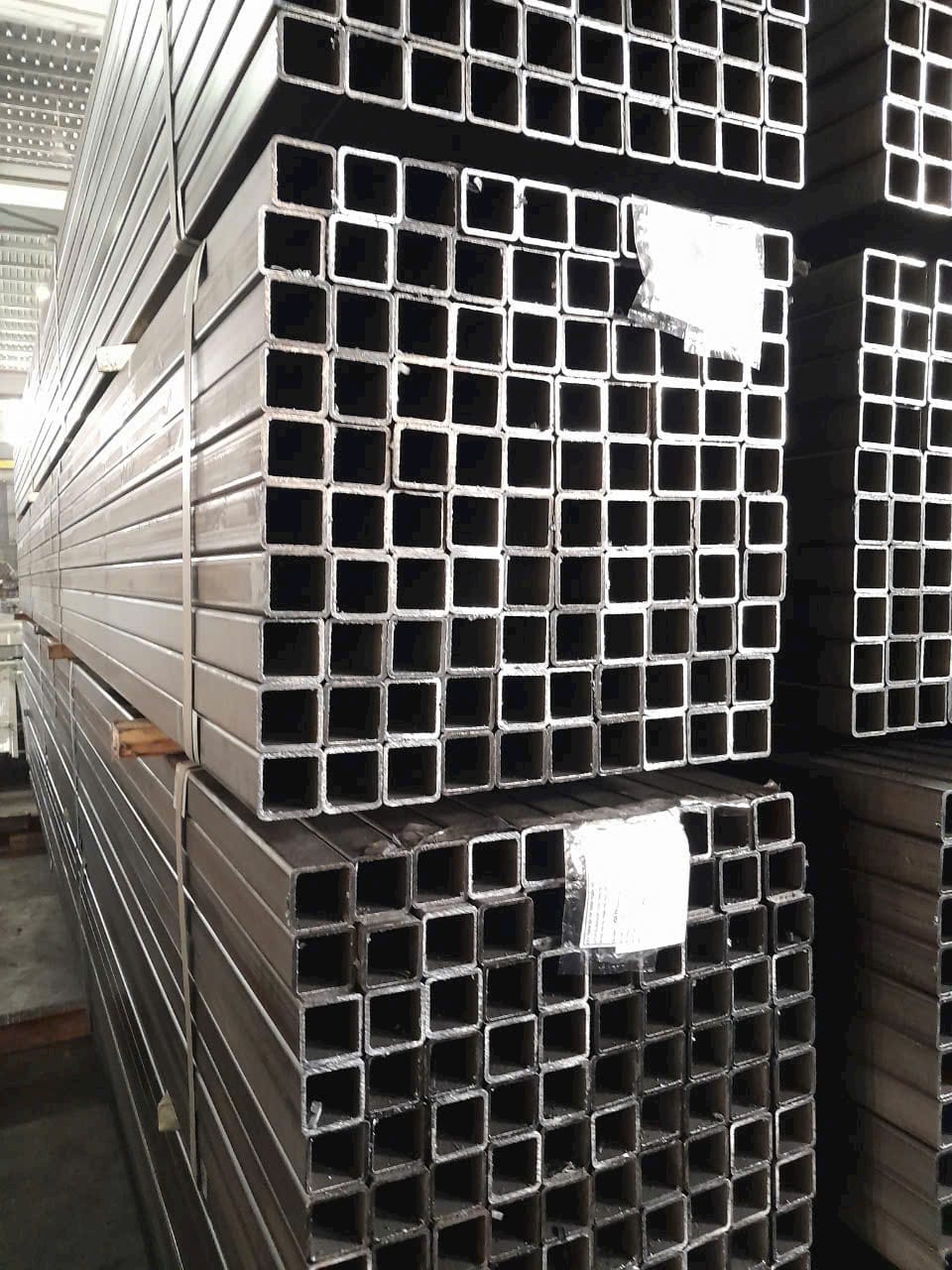 Sắt Vuông 3 Sắt Vuông 3