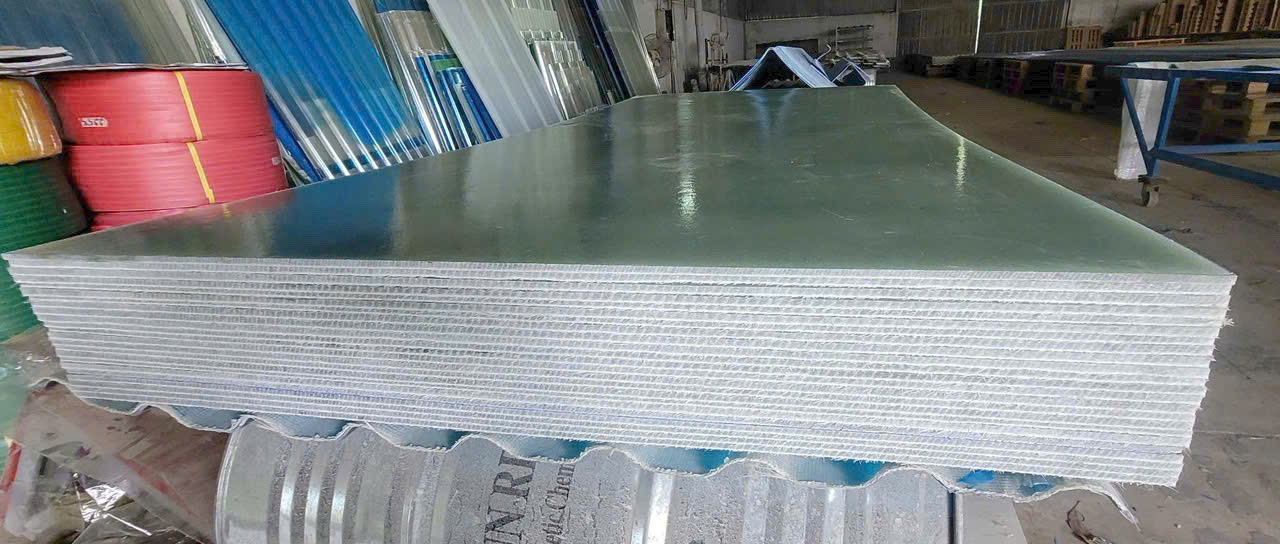 Tấm Nhựa Lớp Mái Phẳng