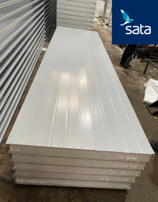 panel cách nhiệt 100mm là lựa chọn lý tưởng cho các công trình yêu cầu cao về nhiệt độ, độ bền và tính an toàn