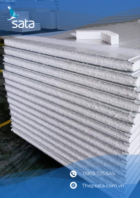Panel 50mm nổi bật với khả năng cách nhiệt, cách âm, chống cháy lan và thi công nhanh, giúp tiết kiệm chi phí nhân công và thời gian.