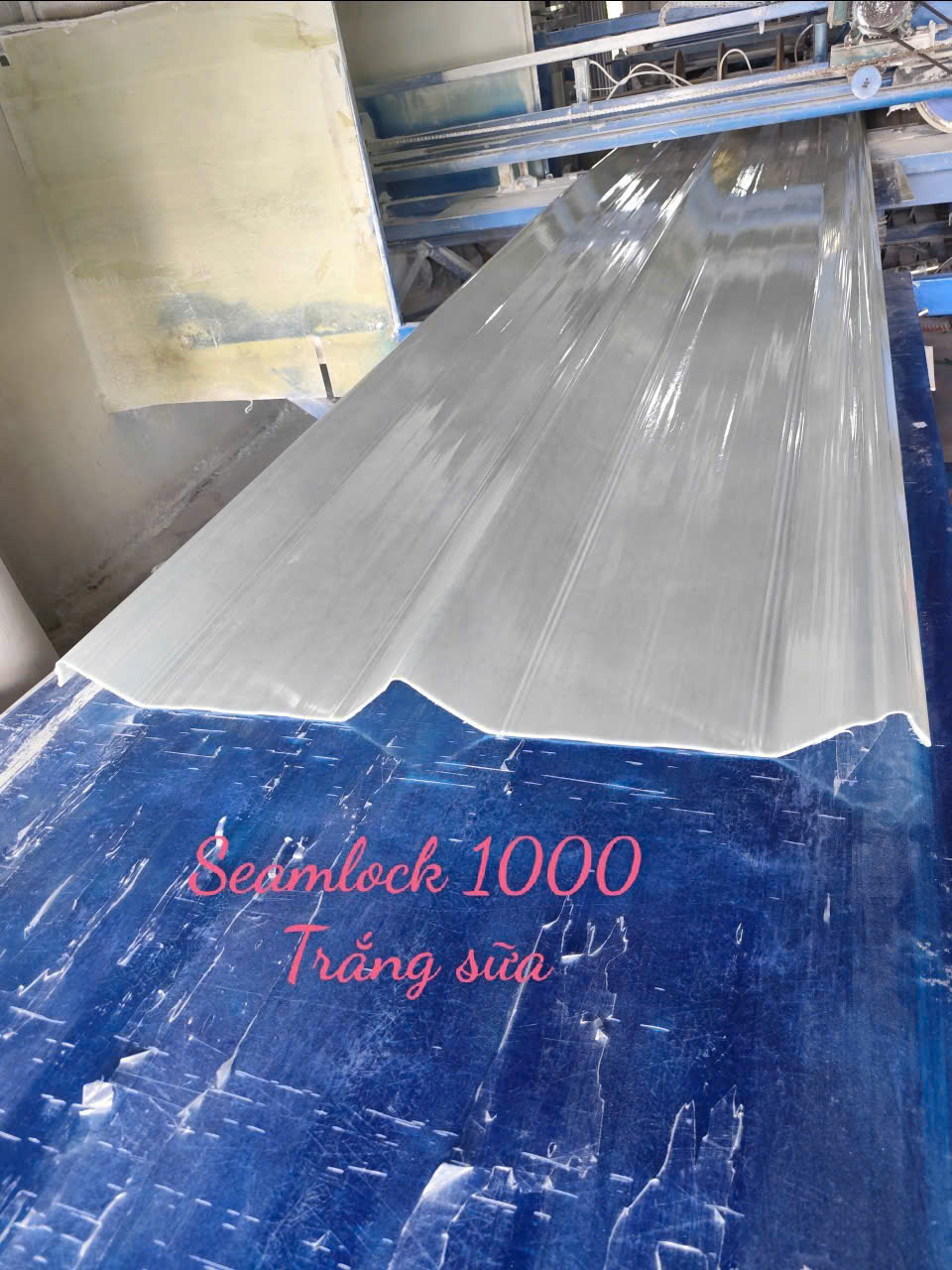 Tôn lấy sáng Composite sóng Seamlock 1000